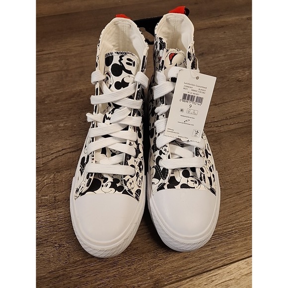 Disney Women's Mickey Mouse High-Top Lace-Up Sneakers Size 9 Black White NWT - Picture 2 of 5